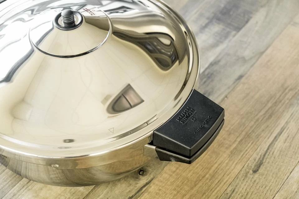 Best deal 🛒 Kuhn Rikon Family Style Pressure Cooker 5 Quart Braiser ✨ 9 Best deal 🛒 Kuhn Rikon Family Style Pressure Cooker 5 Quart Braiser ✨ - Image 5