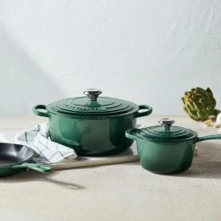 Top 10 💯 Le Creuset 5.5 Qt. Round Signature Dutch Oven With Stainless Steel Knob | Artichaut 🎉 -Le Creuset Shop rs13722 210112 lecreuset artichaut5piece ret 1