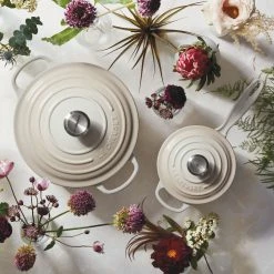 Buy 👏 Le Creuset 5.5 Qt. Round Signature Cast Iron Dutch Oven With Stainless Steel Knob | Meringue White 🛒 -Le Creuset Shop rs9169 spring 2019 meringueflowers 1130 1