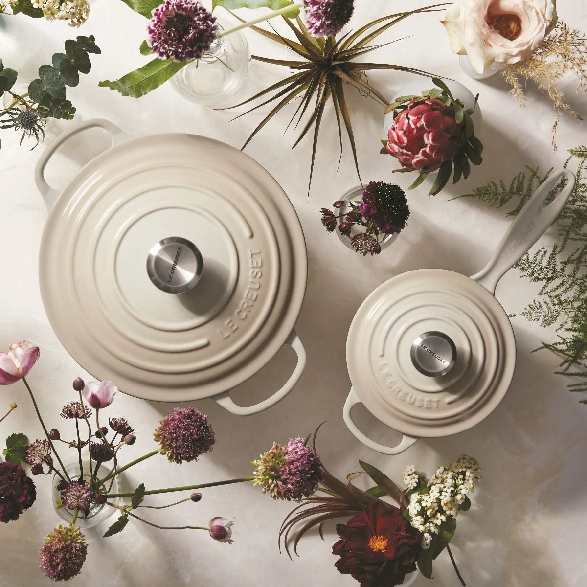 Deals π Le Creuset 4.5 Qt. Round Signature Dutch Oven With Stainless Steel Knob | Meringue White 𧨠5 Deals π Le Creuset 4.5 Qt. Round Signature Dutch Oven With Stainless Steel Knob | Meringue White 𧨠- Image 3