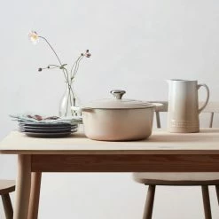 Buy 👏 Le Creuset 5.5 Qt. Round Signature Cast Iron Dutch Oven With Stainless Steel Knob | Meringue White 🛒 -Le Creuset Shop rs9182 spring 2019 meringuetablescapeplates 0337